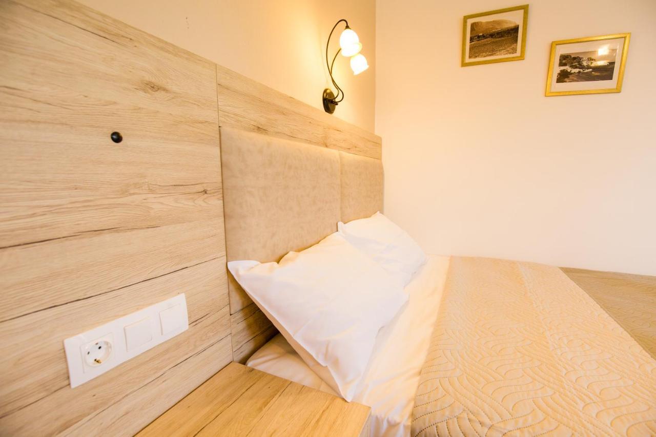 הרסוניסוס Mastorakis Hotel And Studios מראה חיצוני תמונה