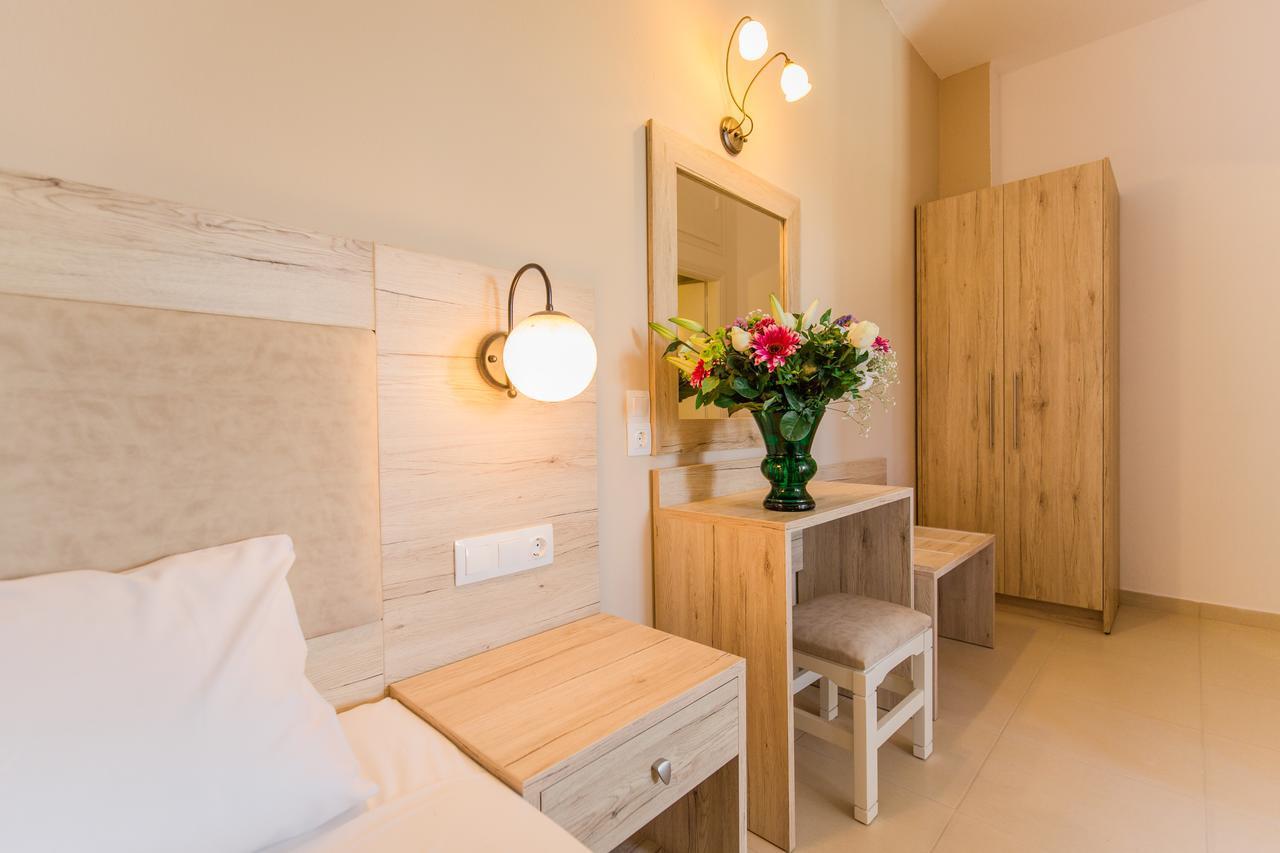 הרסוניסוס Mastorakis Hotel And Studios מראה חיצוני תמונה
